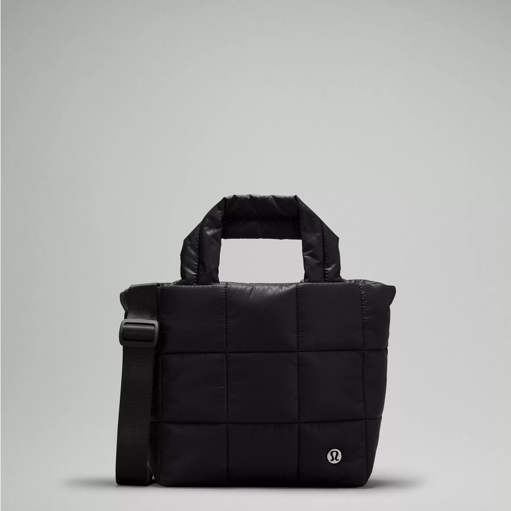 Lululemon Quilted Grid Tote Bag Mini 5L black crossbody EUC